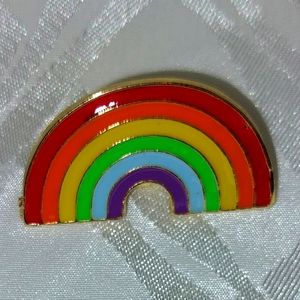 New Rainbow Pin Pride